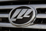     : "Lifan 720"  "Toyota Camry"